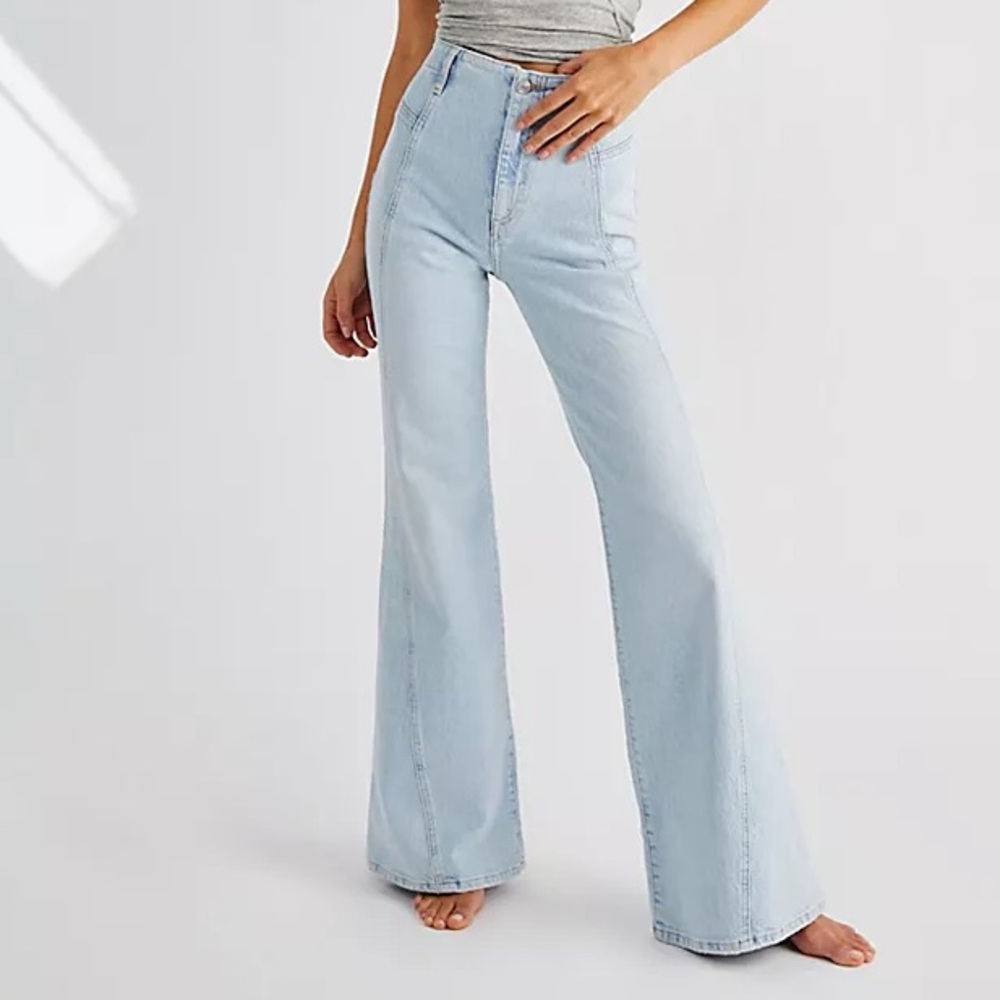 We The Free Free People Florence Flare Stretch Jeans Size 30